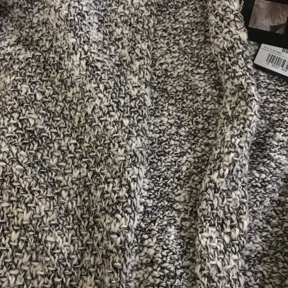 💥SOLD💥from $54) Massimo Dutti sweater coat, NWT - Picture 5 of 8